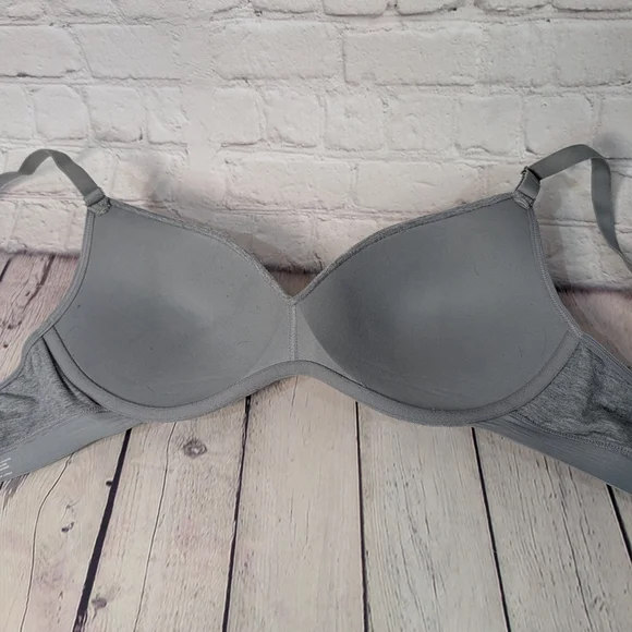 Elegant Gray Women's Bra - Picture 5 of 6